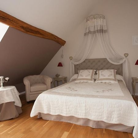 Dame-Marie-les-Bois Les Jarrieres B&B 외부 사진