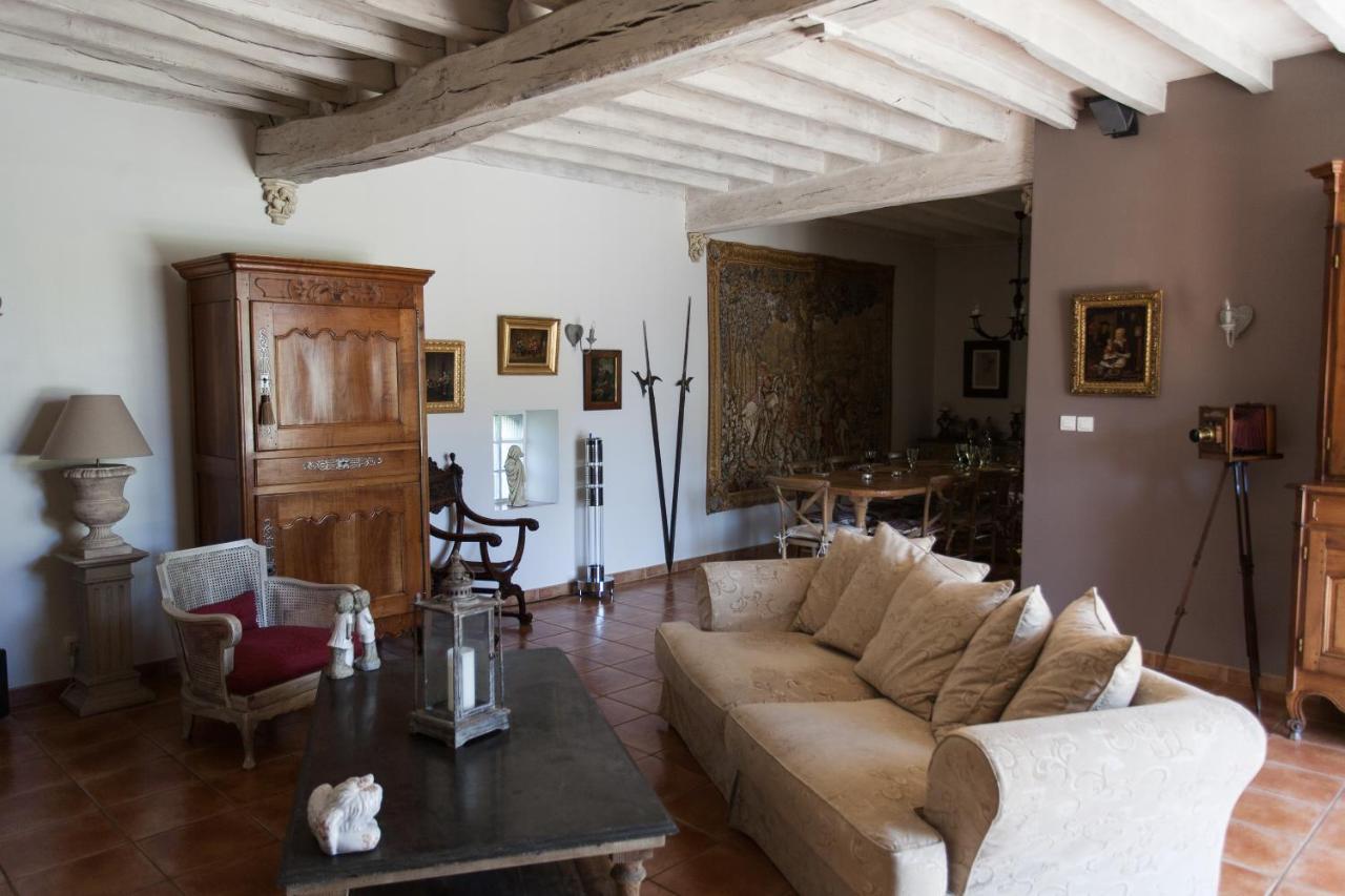 Dame-Marie-les-Bois Les Jarrieres B&B 외부 사진