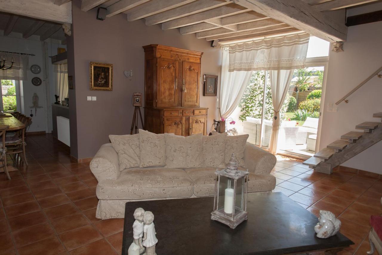 Dame-Marie-les-Bois Les Jarrieres B&B 외부 사진
